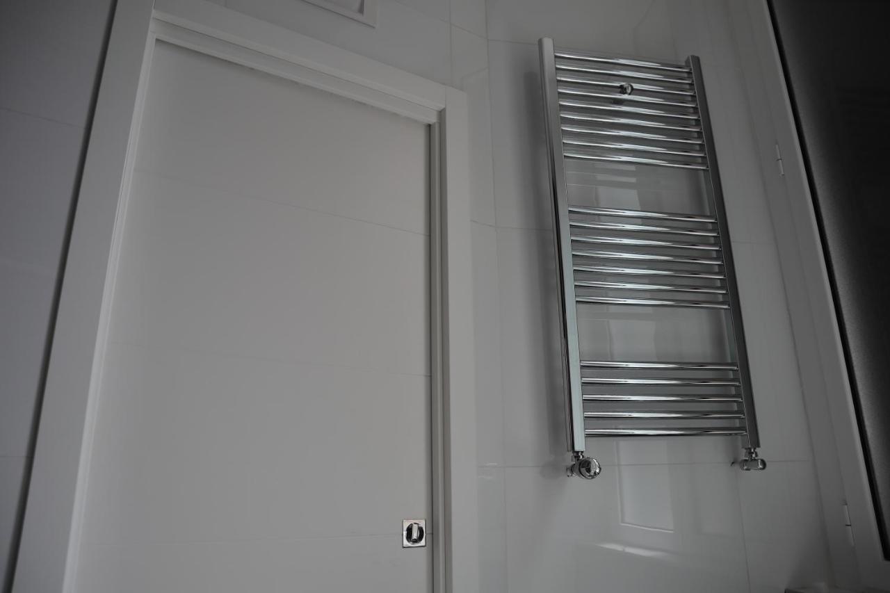 Rettifilo 201 Exclusive Rooms Napoli Bagian luar foto