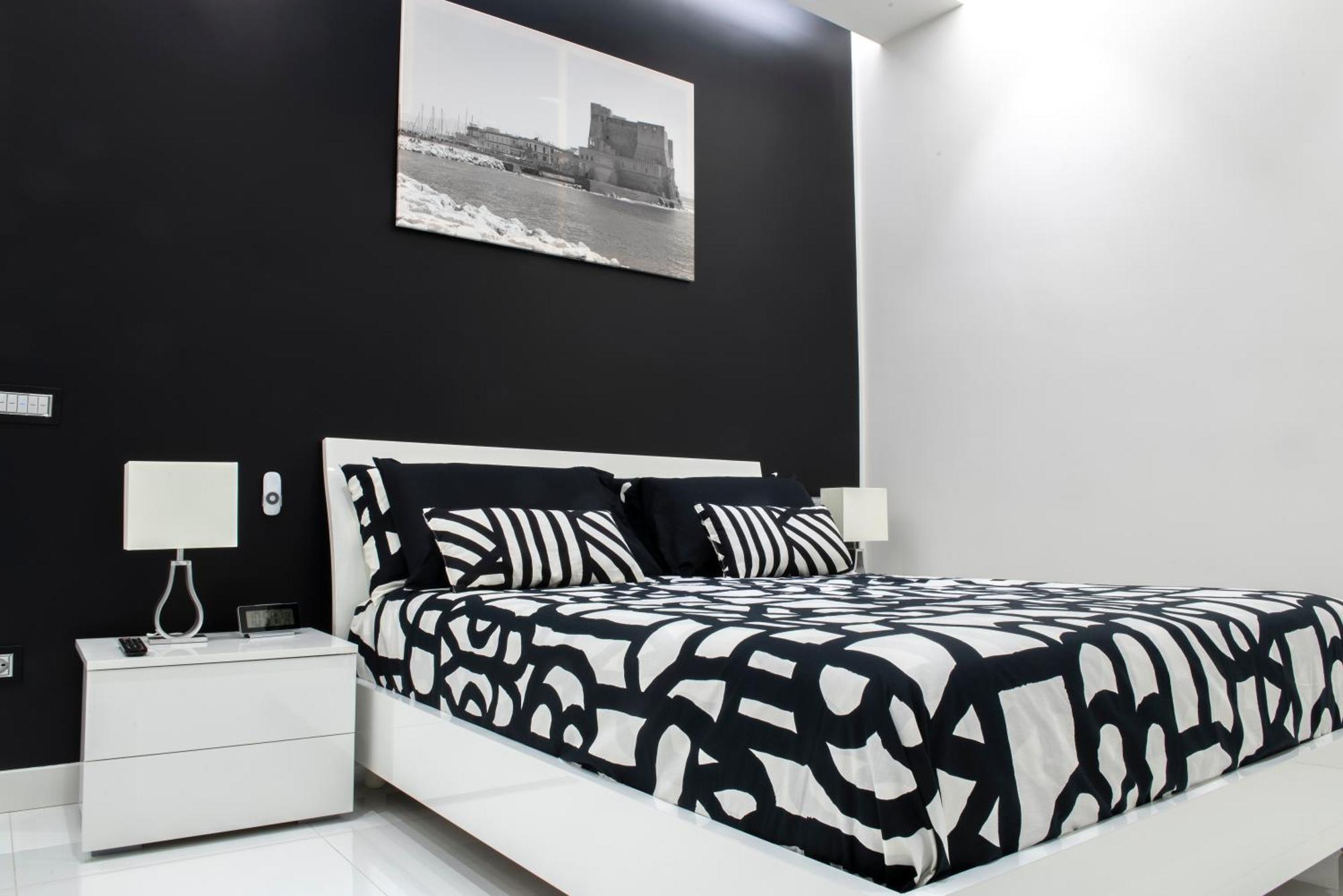 Rettifilo 201 Exclusive Rooms Napoli Bagian luar foto