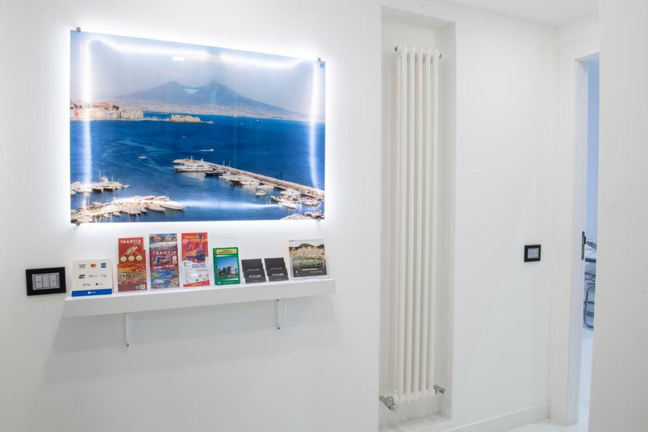 Rettifilo 201 Exclusive Rooms Napoli Bagian luar foto
